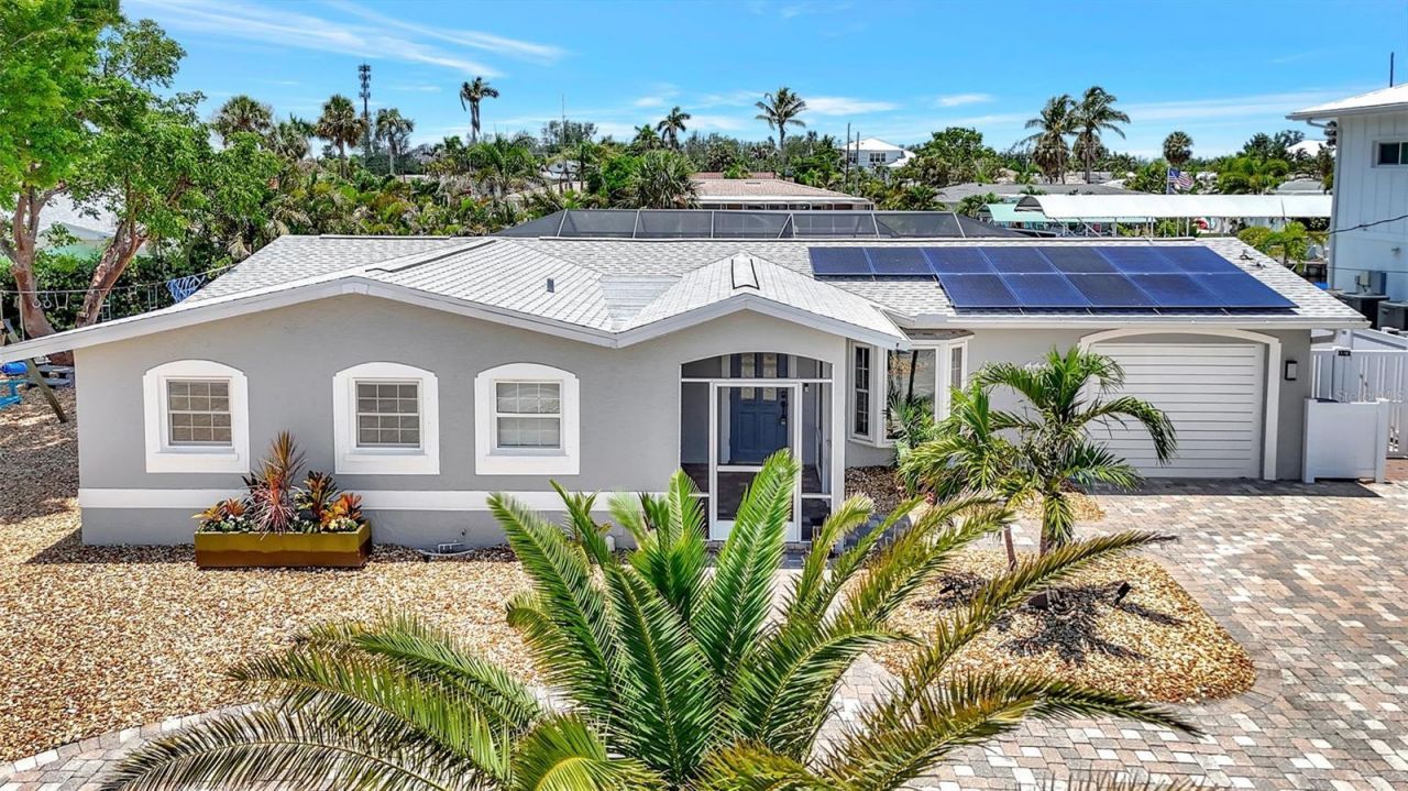 4216 Royal Palm Drive, Bradenton, FL 34210 Photo