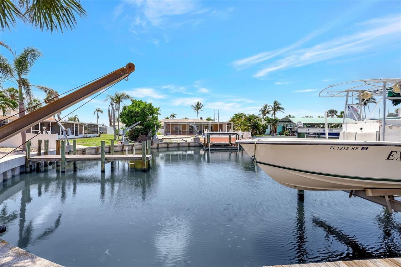 4216 Royal Palm Drive, Bradenton, FL 34210 Photo