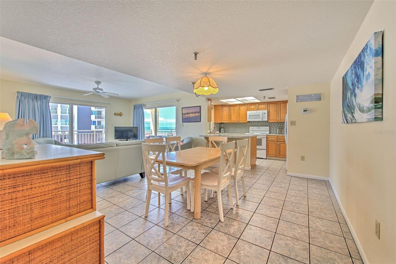 17450 Gulf Boulevard, Unit 103, Redington Shores, FL 33708 Photo
