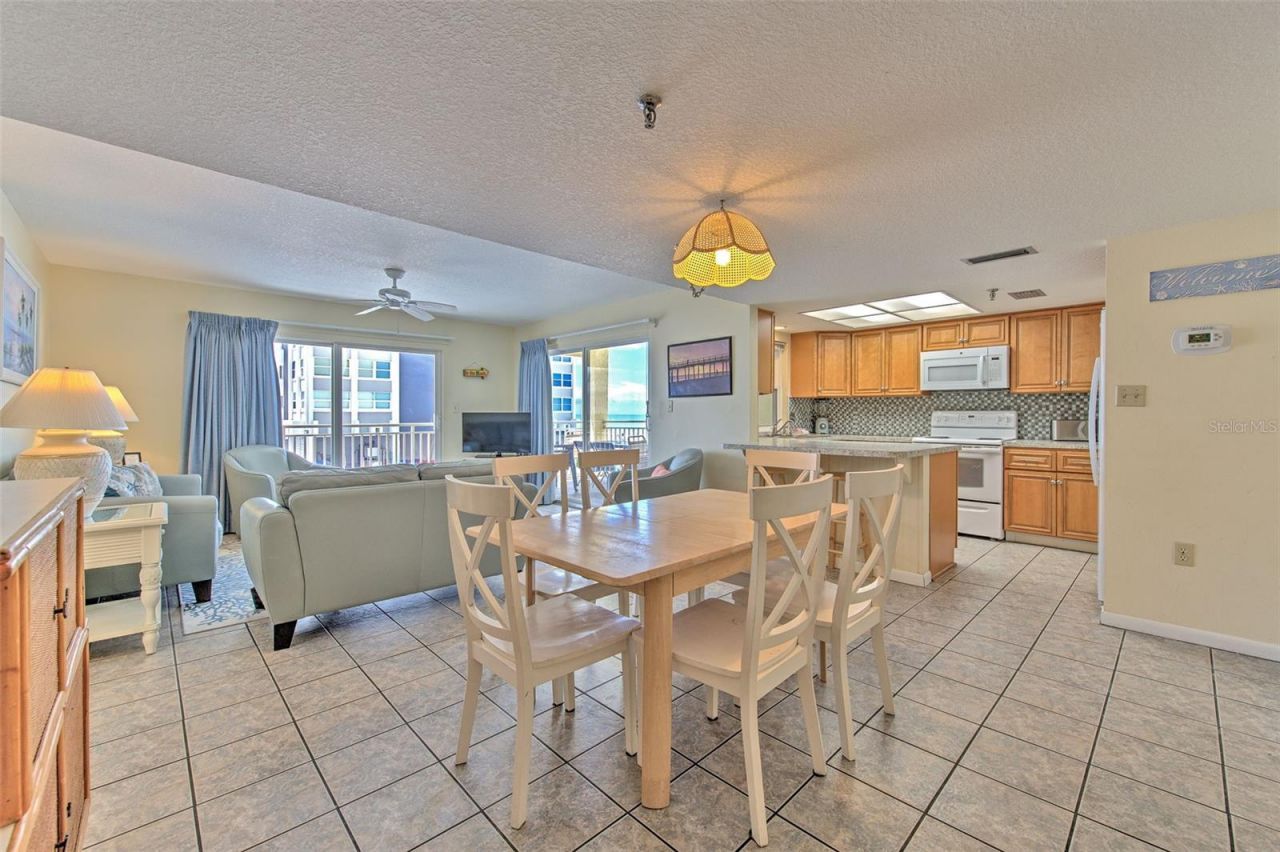 17450 Gulf Boulevard, Unit 103, Redington Shores, FL 33708 Photo