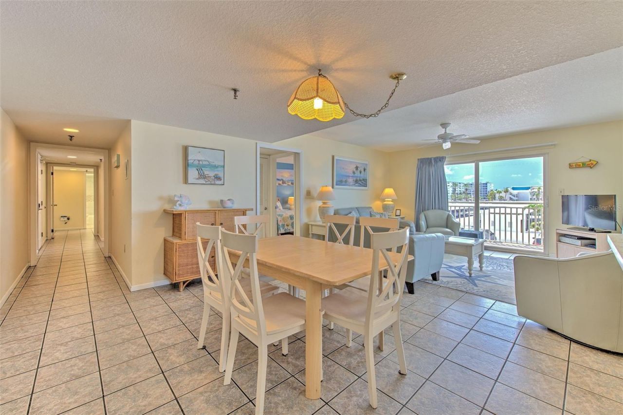 17450 Gulf Boulevard, Unit 103, Redington Shores, FL 33708 Photo