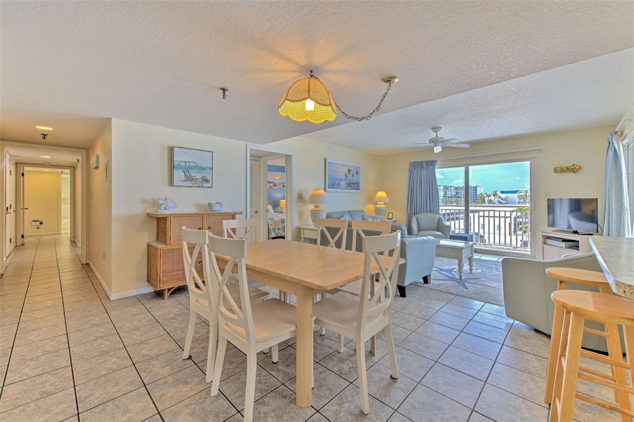 17450 Gulf Boulevard, Unit 103, Redington Shores, FL 33708 Photo