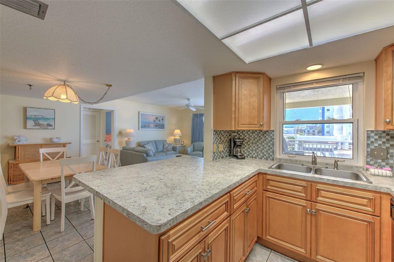 17450 Gulf Boulevard, Unit 103, Redington Shores, FL 33708 Photo
