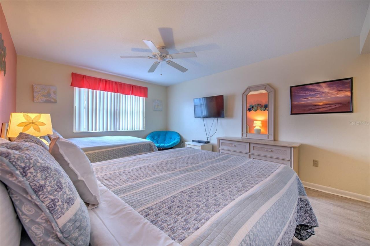 17450 Gulf Boulevard, Unit 103, Redington Shores, FL 33708 Photo