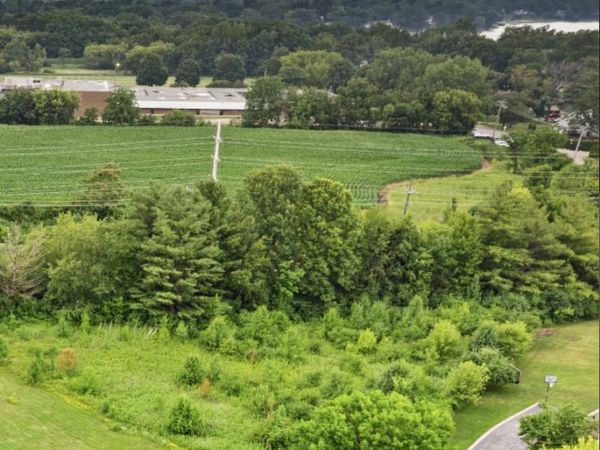 6873 Ellis Avenue, Long Grove, IL 60047