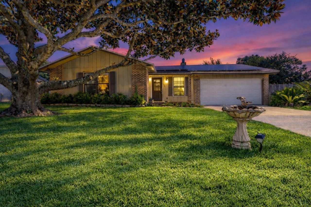 1000 Quail Hollow Drive, Mary Esther, FL 32569 Main Photo