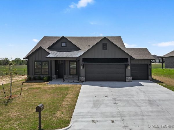 31112 E 65th Place S, Broken Arrow, OK 74014