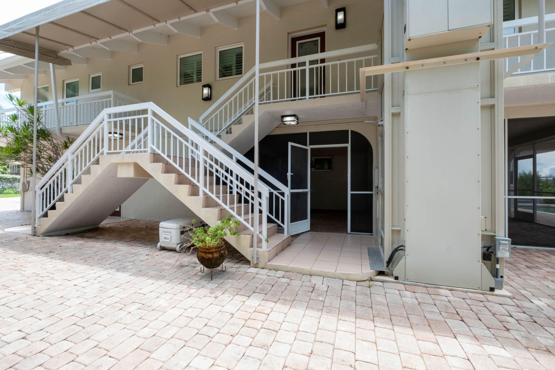 220 Tide Avenue, Tavernier, FL 33070 Photo