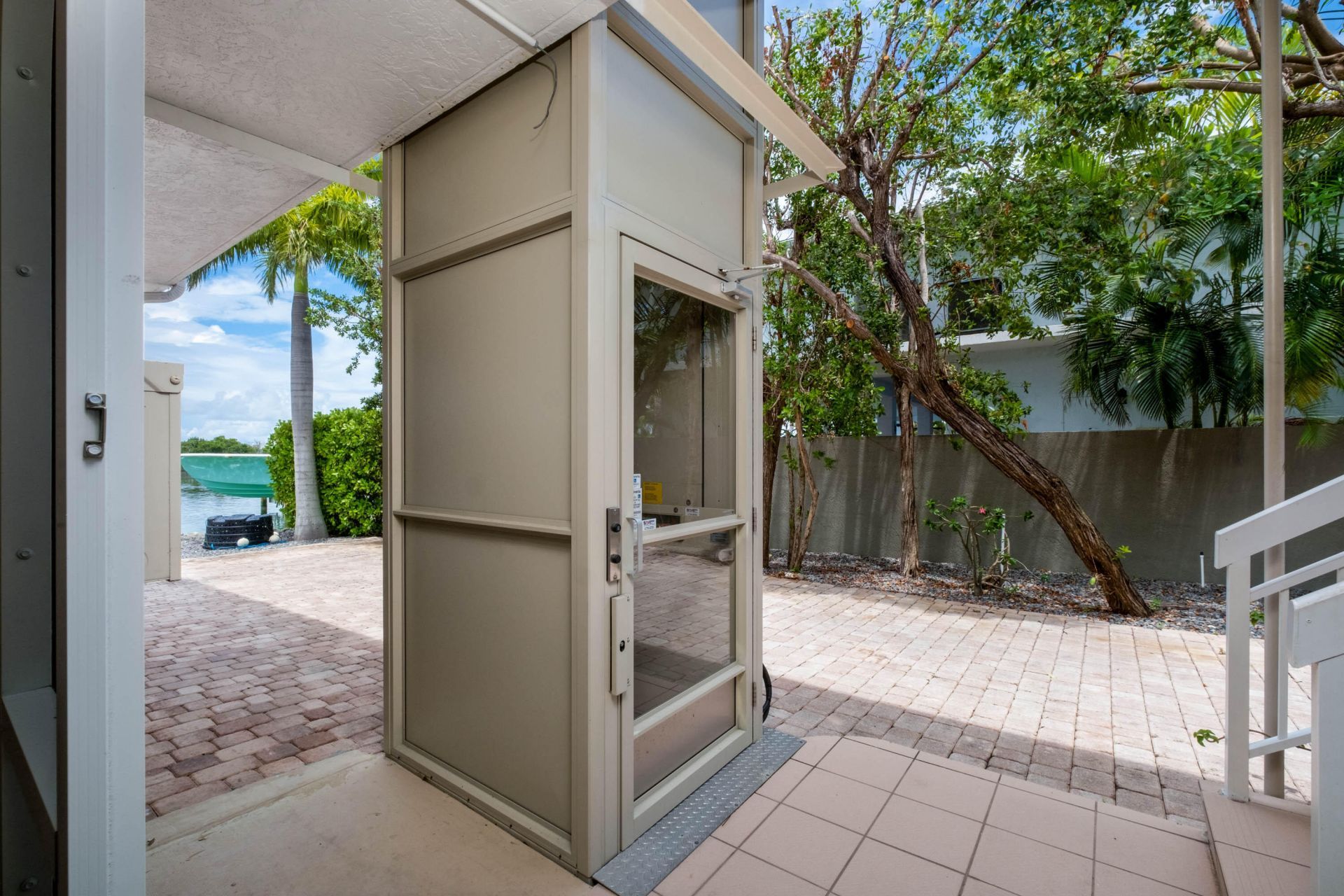 220 Tide Avenue, Tavernier, FL 33070 Photo