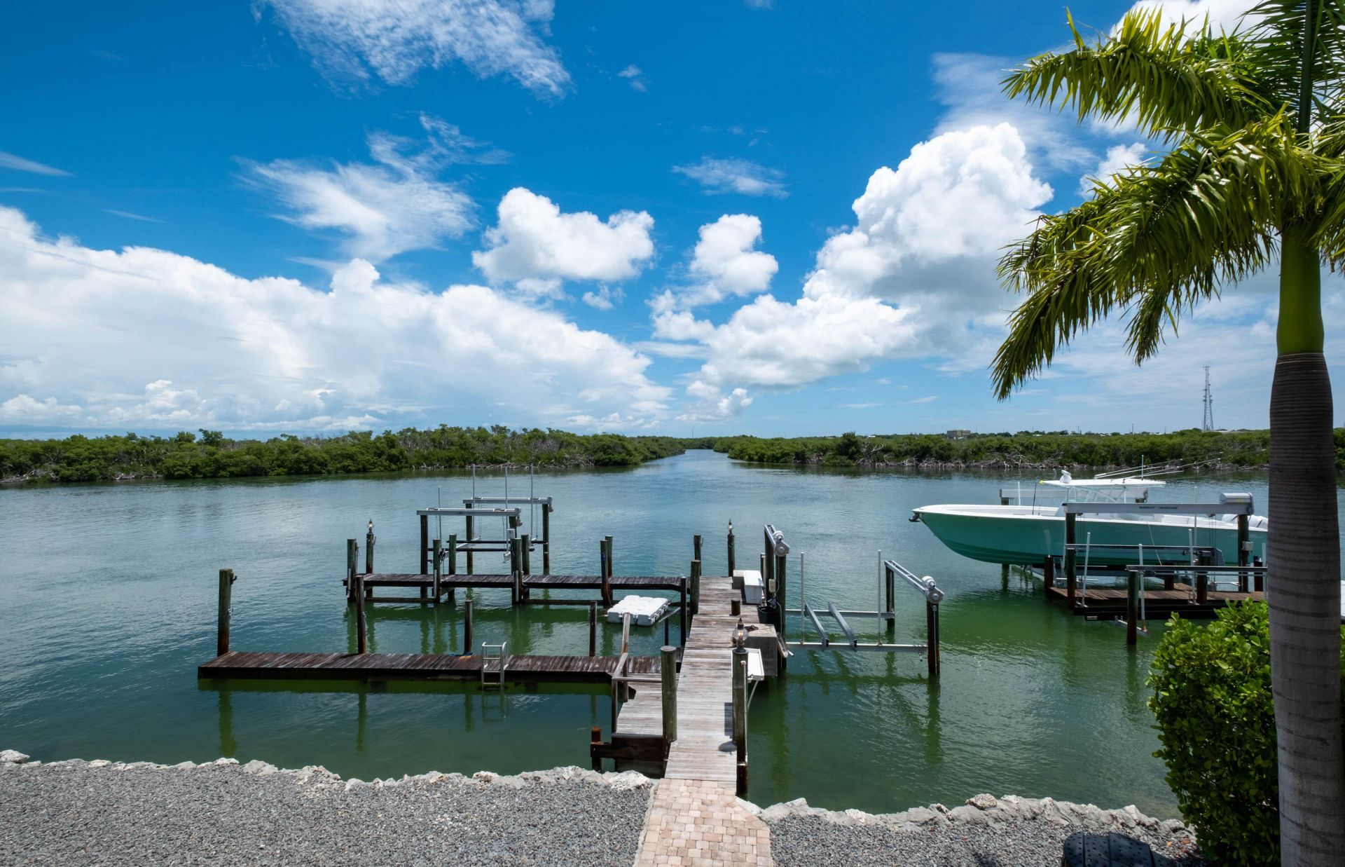 220 Tide Avenue, Tavernier, FL 33070 Photo