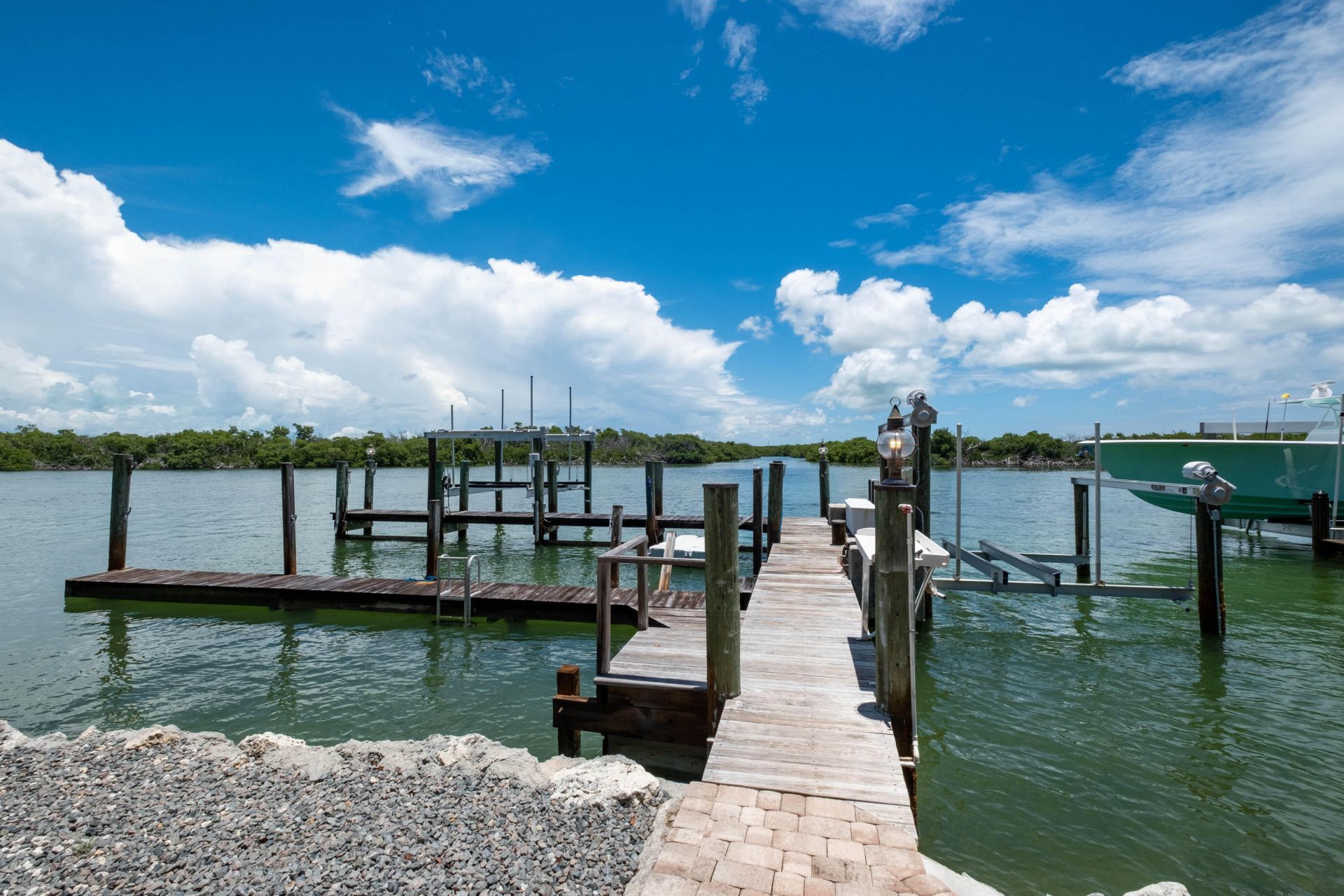 220 Tide Avenue, Tavernier, FL 33070 Photo