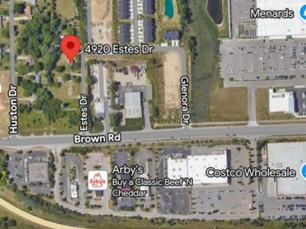 4920 Estes Drive, Lake Orion Vlg, MI 48359
