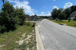 55 Edinburgh Castle Lane photo 4