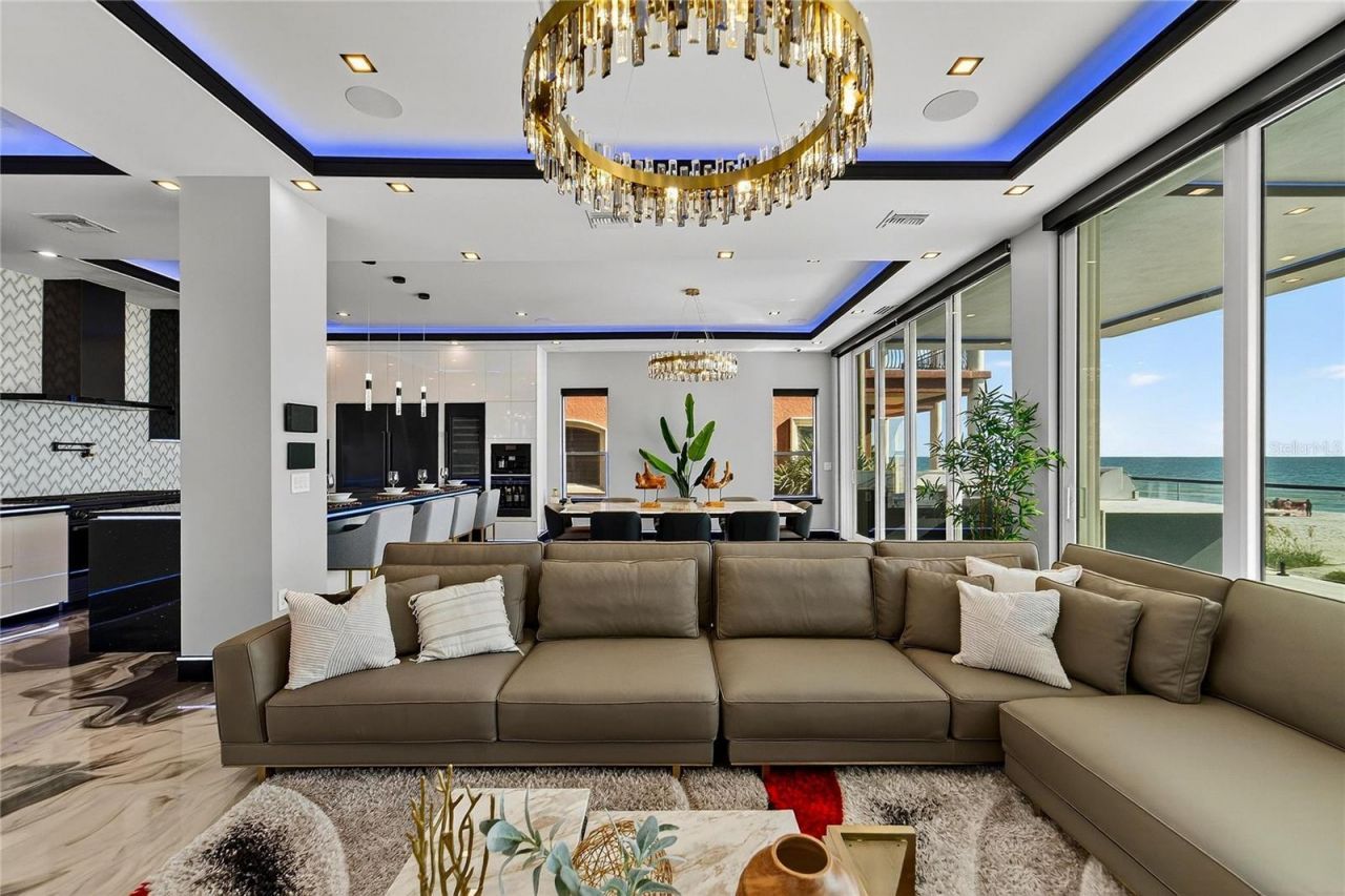 9600 W Gulf Boulevard, Treasure Island, FL 33706 Photo