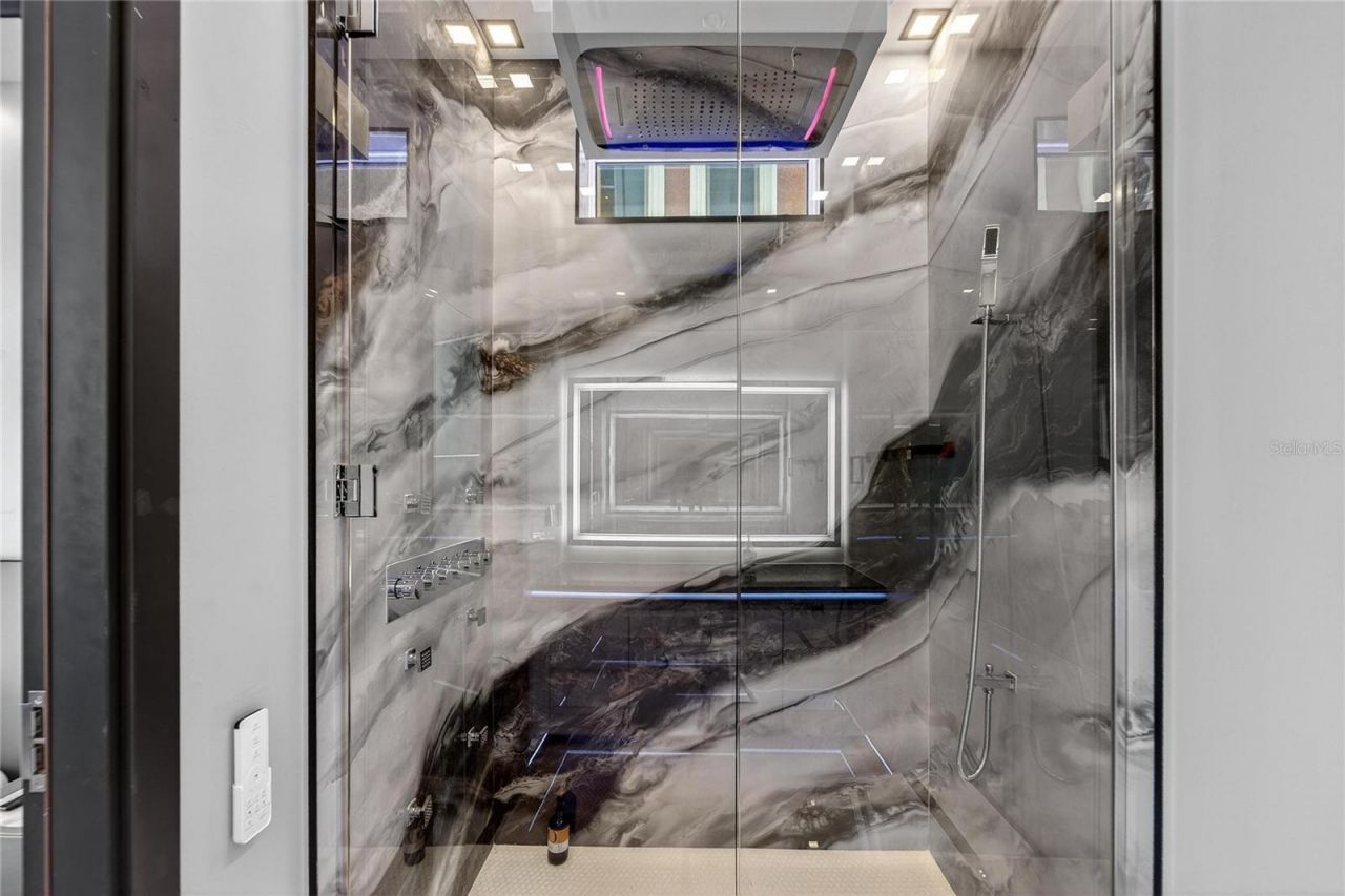 9600 W Gulf Boulevard, Treasure Island, FL 33706 Photo