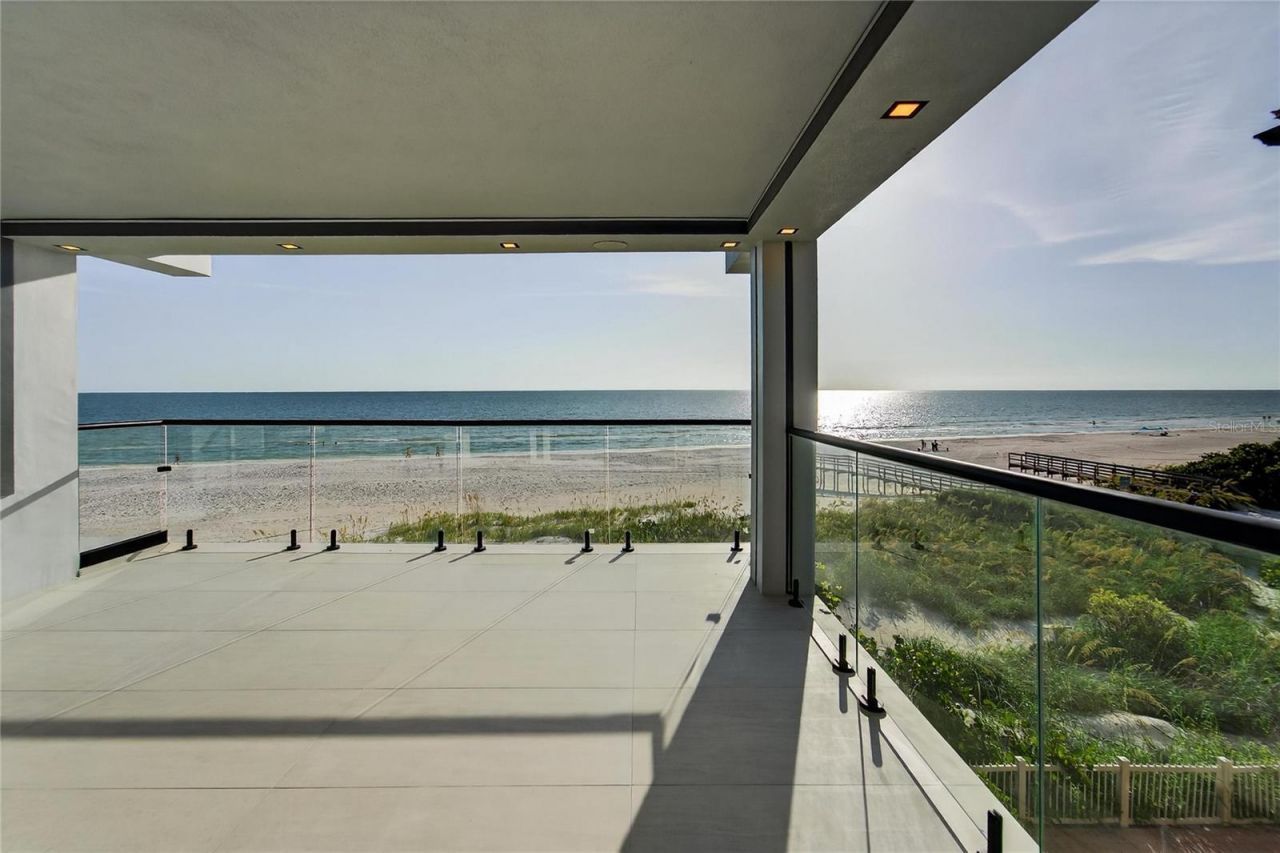 9600 W Gulf Boulevard, Treasure Island, FL 33706 Photo