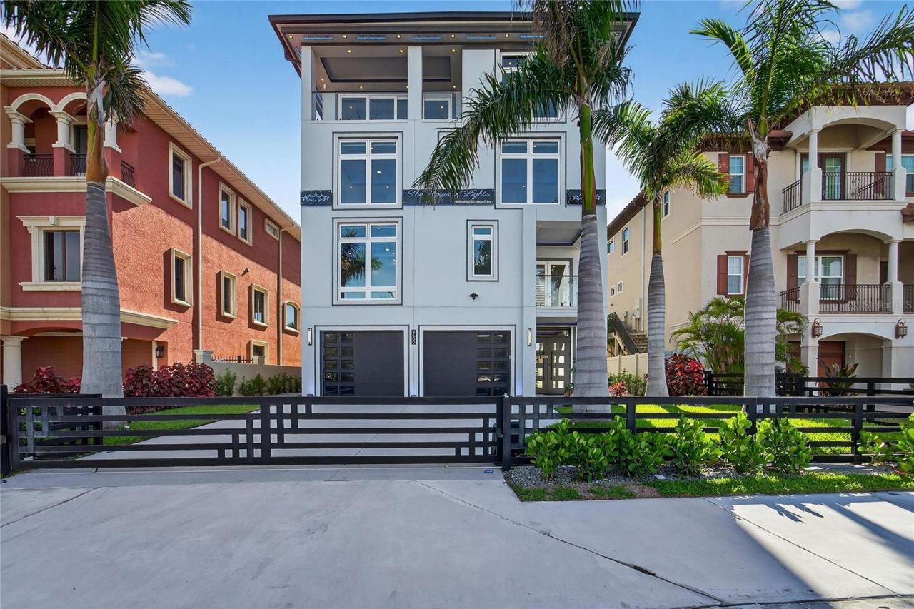 9600 W Gulf Boulevard, Treasure Island, FL 33706 Photo