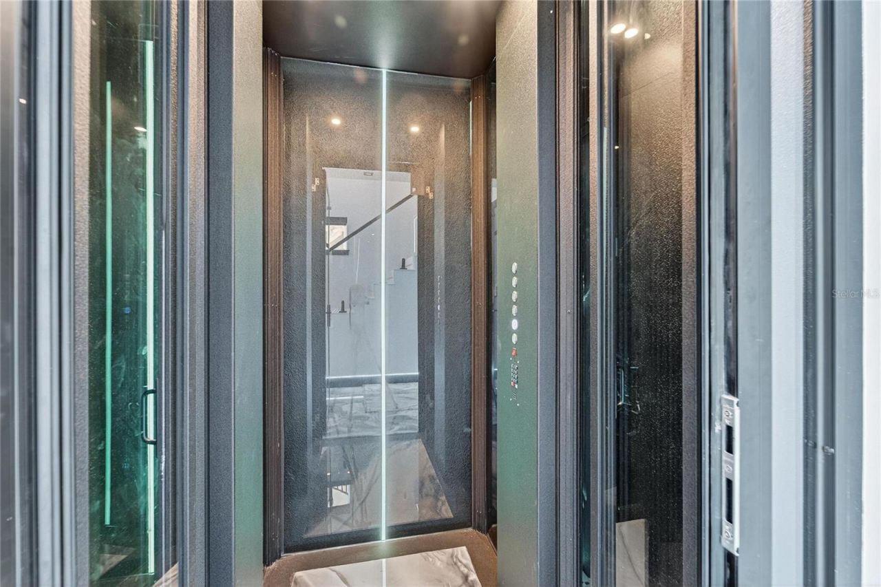 9600 W Gulf Boulevard, Treasure Island, FL 33706 Photo