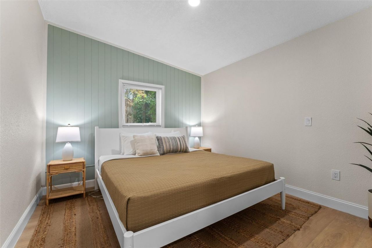 637 S Orlando Avenue, Cocoa Beach, FL 32931 Photo