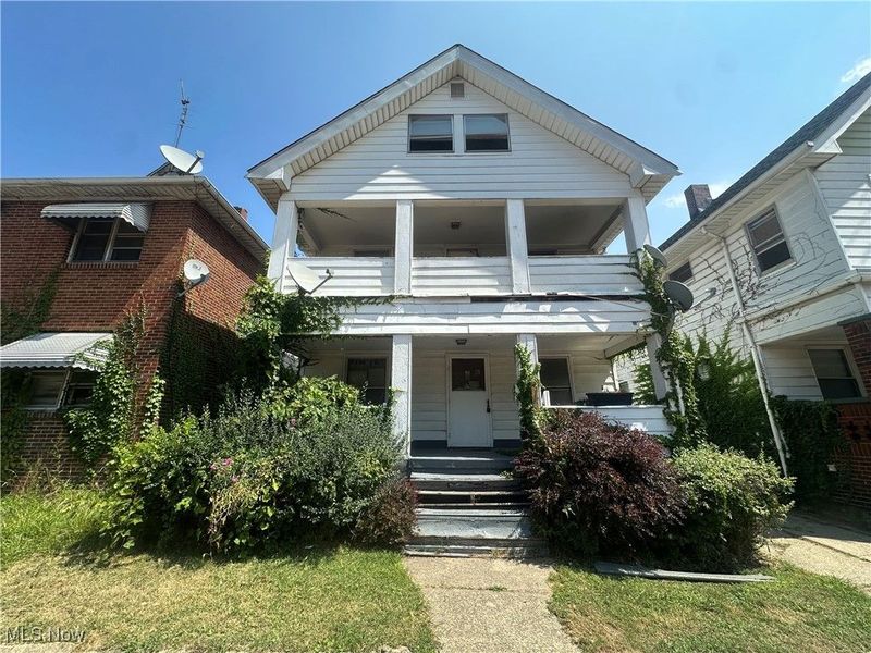 737 E 165th Street, Cleveland, OH 44110 Photo 1