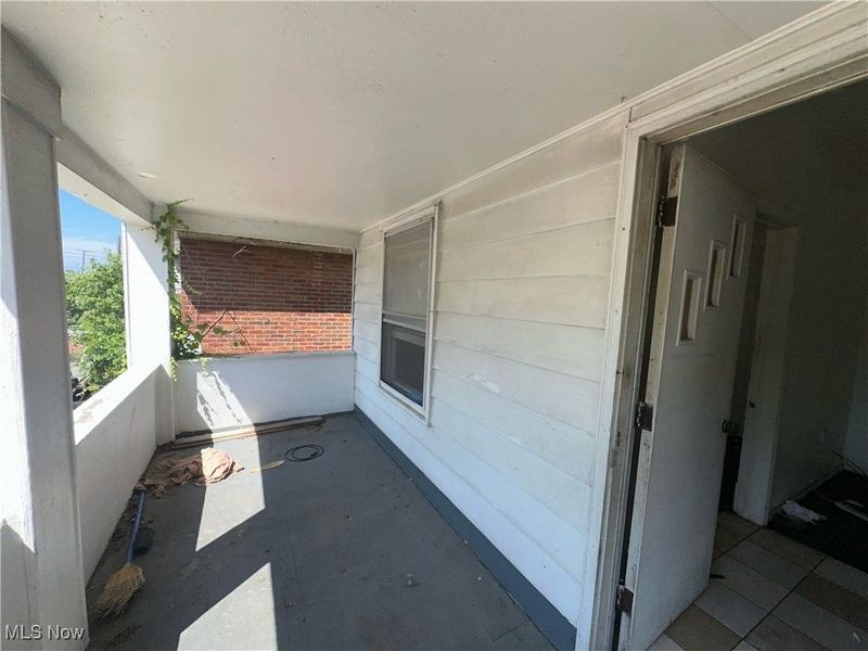 737 E 165th Street, Cleveland, OH 44110 Photo 16