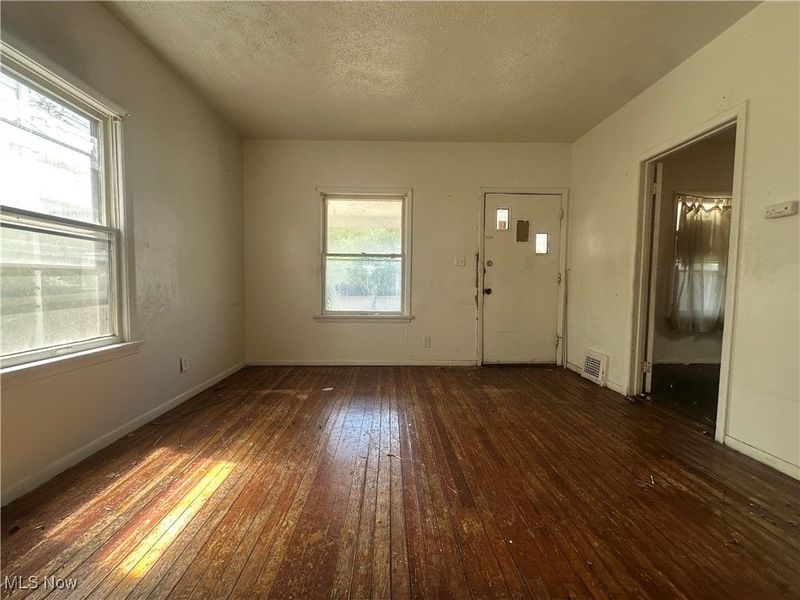 737 E 165th Street, Cleveland, OH 44110 Photo 43