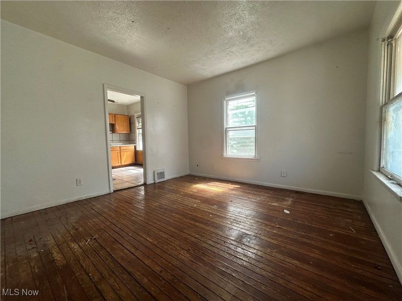 737 E 165th Street, Cleveland, OH 44110 Photo 44