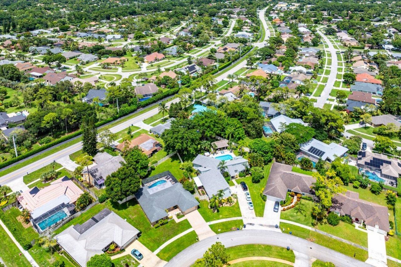 13982 Paddock Drive, Wellington, FL 33414 Photo