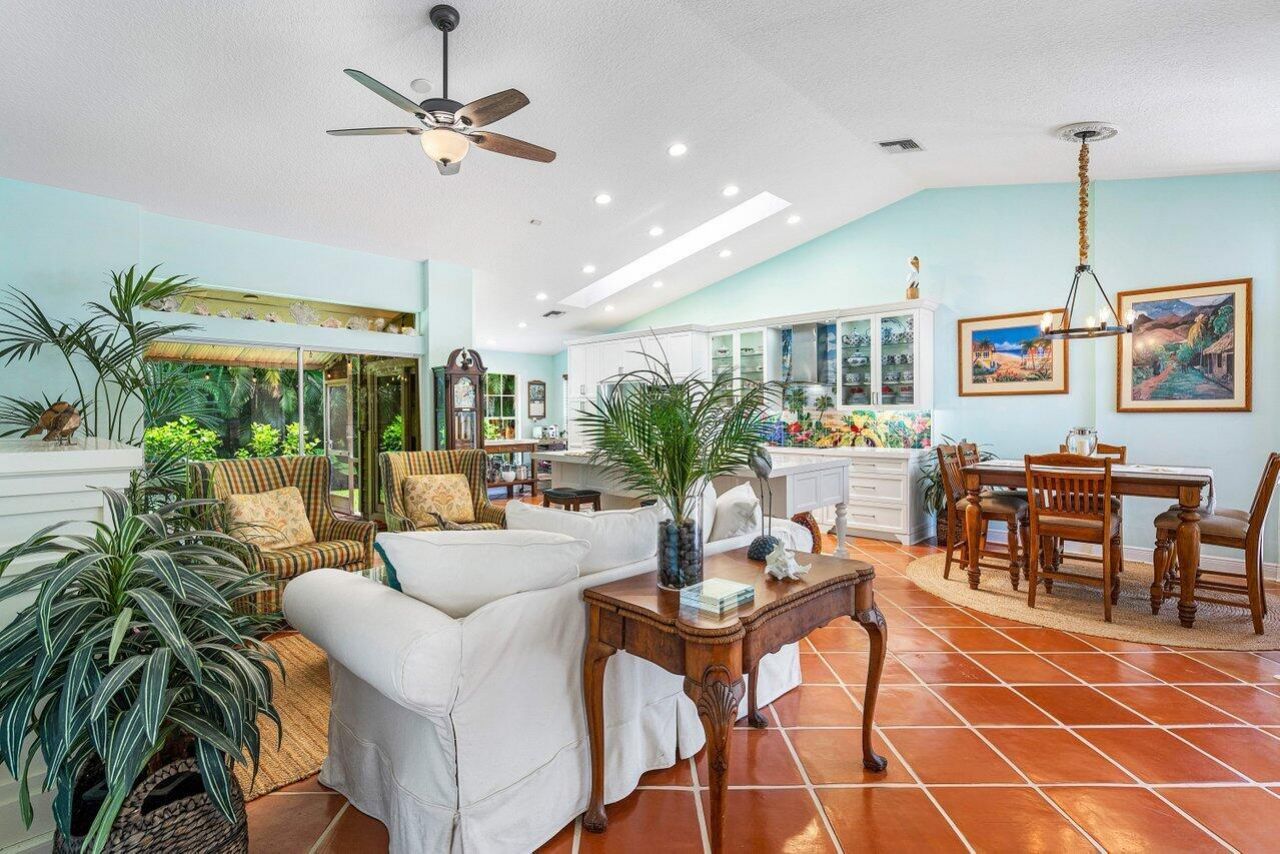 13982 Paddock Drive, Wellington, FL 33414 Photo