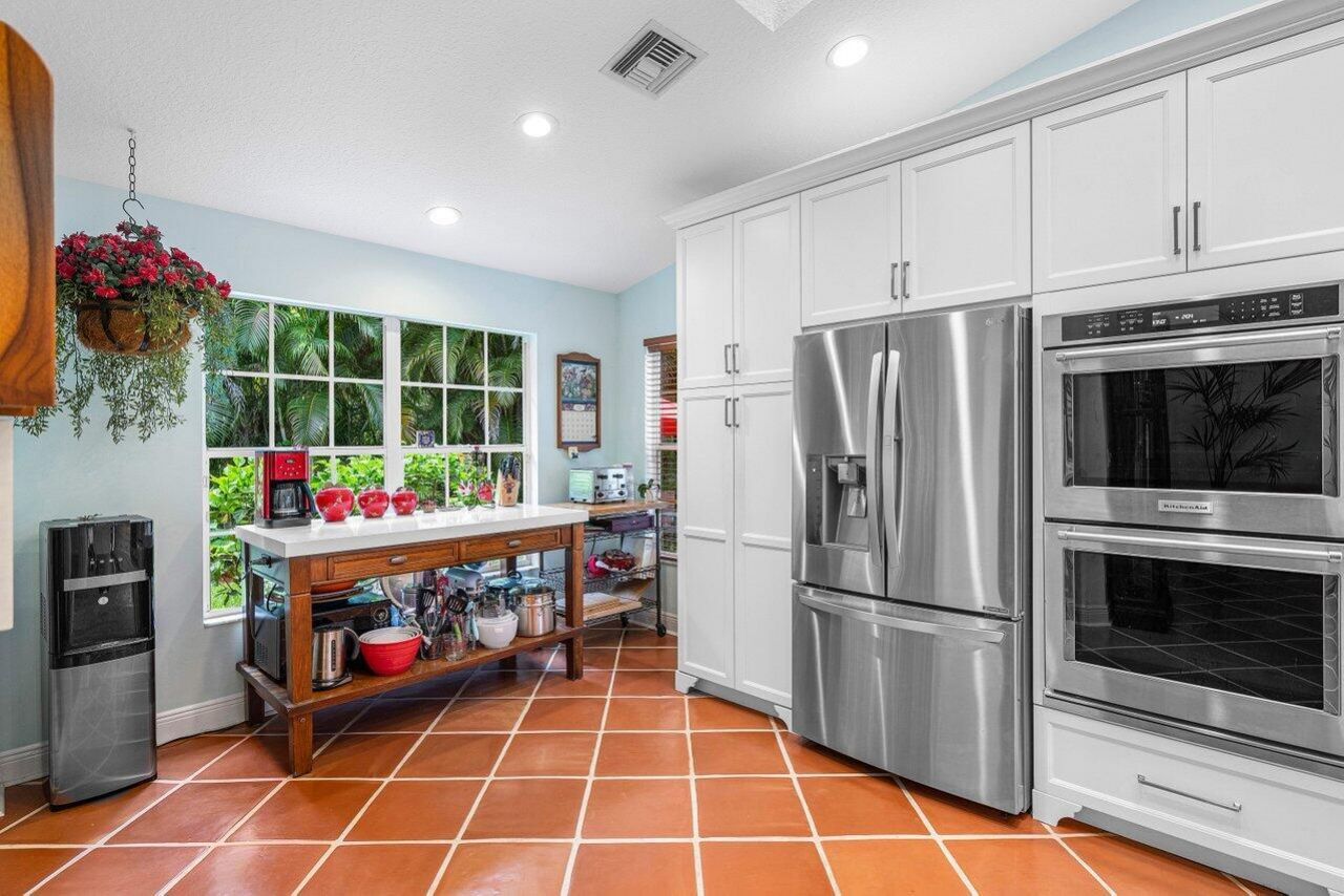 13982 Paddock Drive, Wellington, FL 33414 Photo