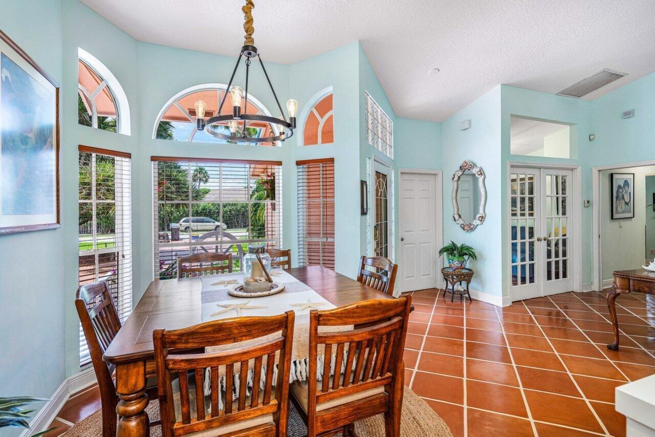 13982 Paddock Drive, Wellington, FL 33414 Photo