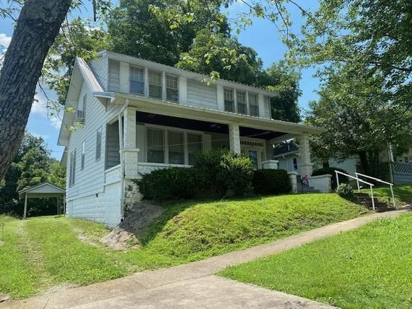 108 S 9th Street, Central City, KY 42330
