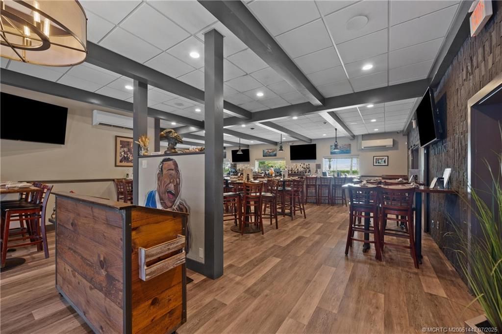 514 NW Dixie Highway, Stuart, FL 34994 Photo