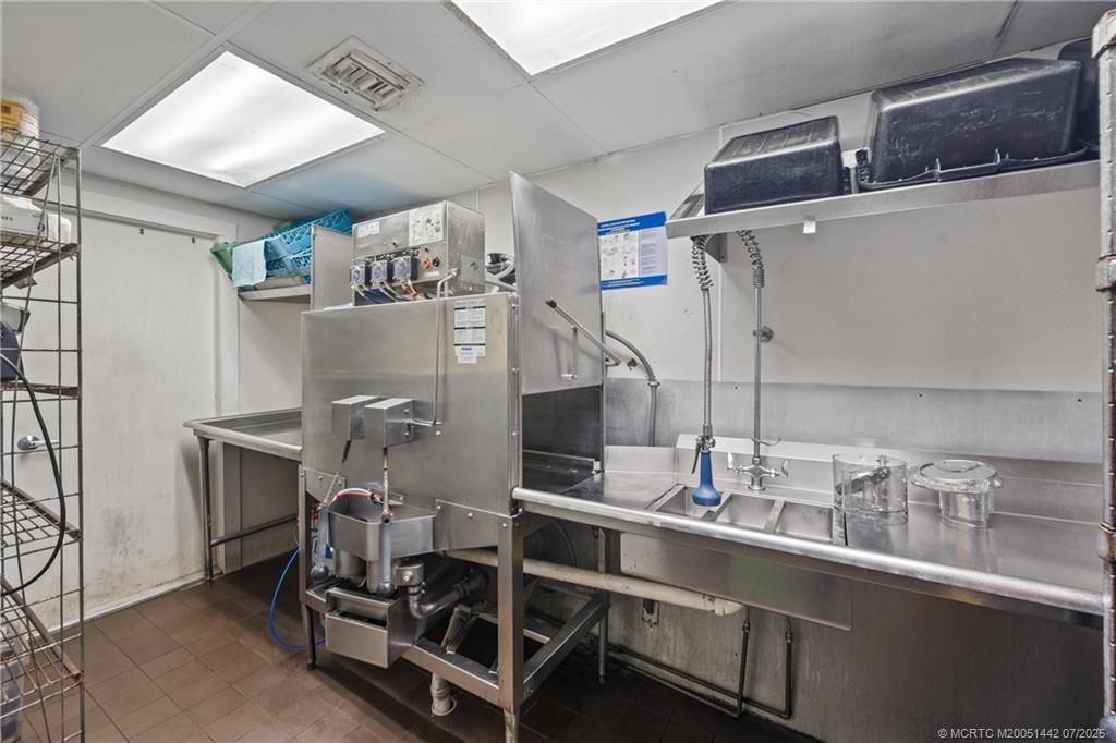 514 NW Dixie Highway, Stuart, FL 34994 Photo