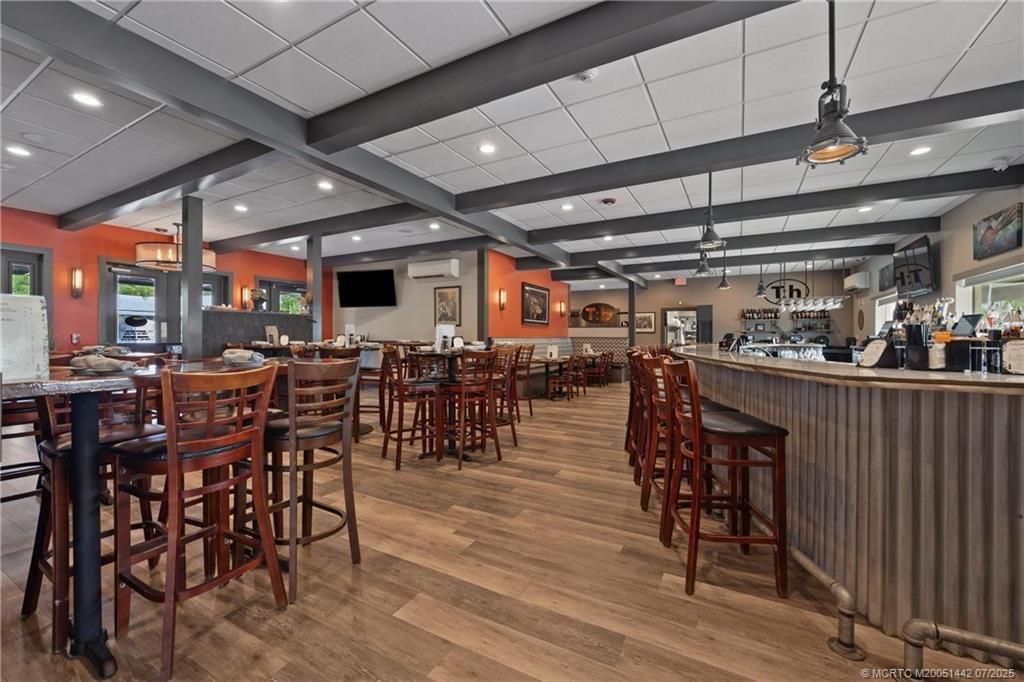 514 NW Dixie Highway, Stuart, FL 34994 Photo