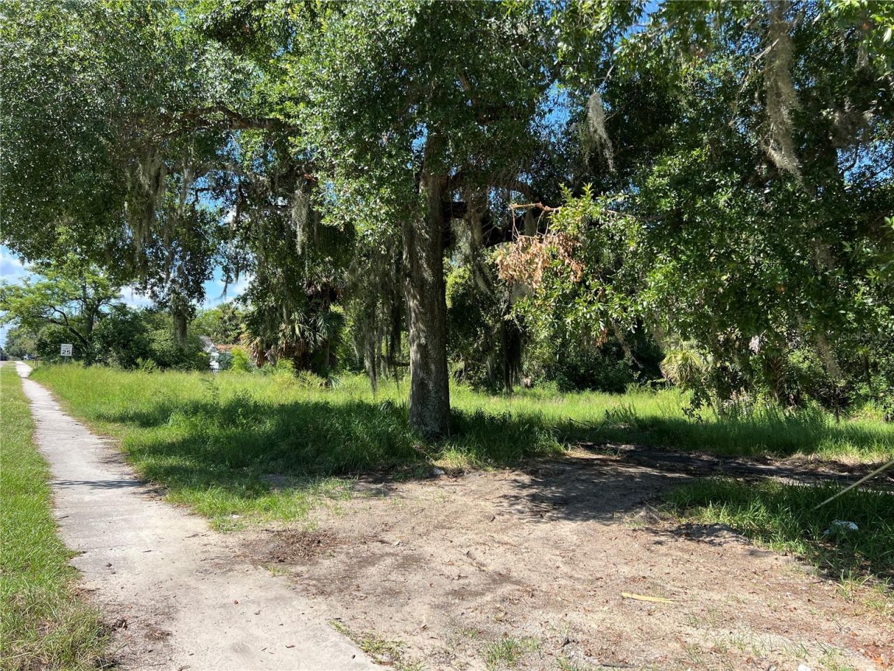 104 W Michael Gladden Boulevard, Apopka, FL 32703 Photo