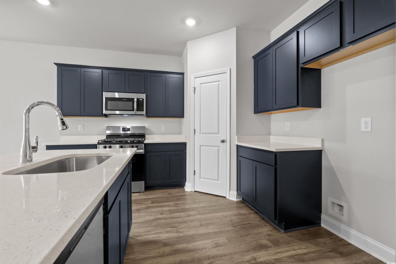 2494 Campton Loop Photo 15