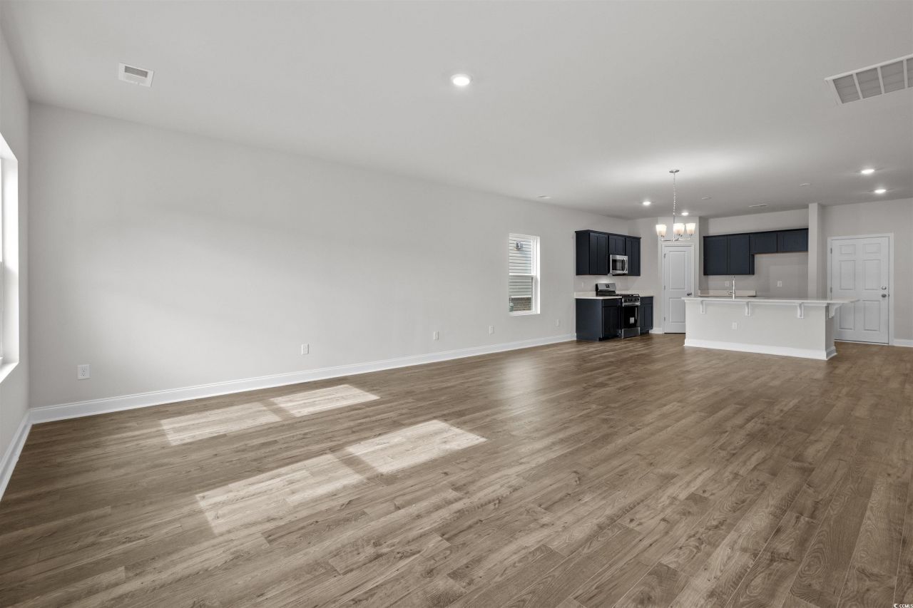 2494 Campton Loop Photo 9