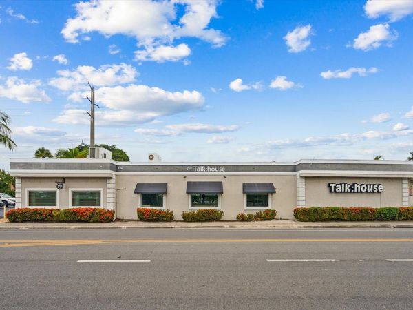 514 NW Dixie Highway, Stuart, FL 34994