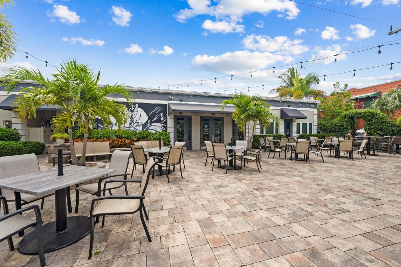 514 NW Dixie Highway, Stuart, FL 34994 Photo