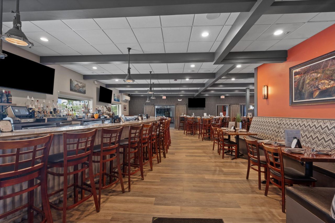 514 NW Dixie Highway, Stuart, FL 34994 Photo