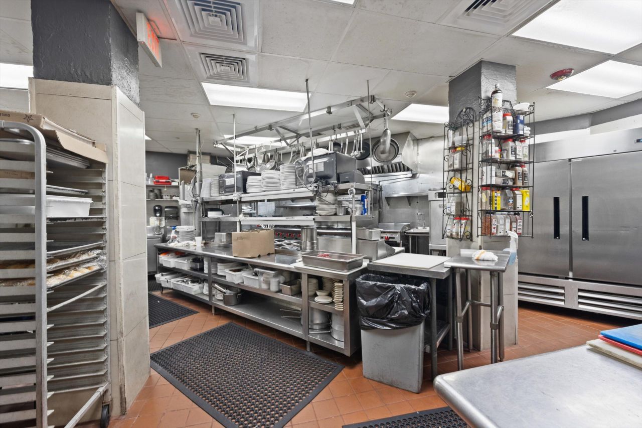 514 NW Dixie Highway, Stuart, FL 34994 Photo