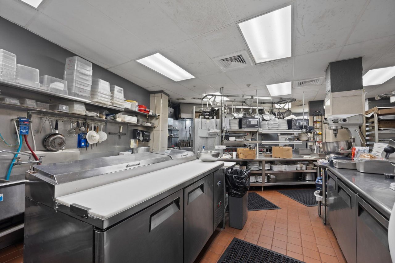 514 NW Dixie Highway, Stuart, FL 34994 Photo