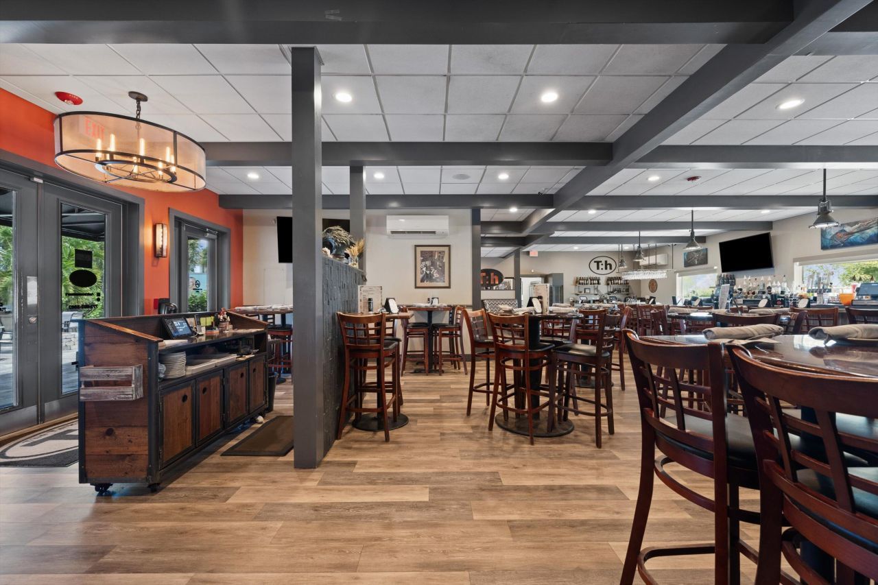 514 NW Dixie Highway, Stuart, FL 34994 Photo