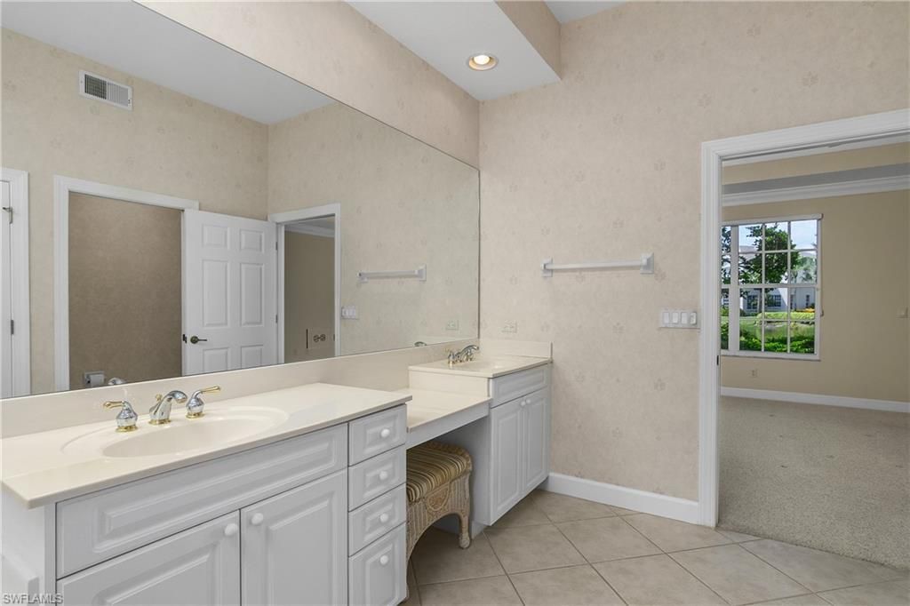 9533 Cypress Hammock Cir, Unit 102, Estero, FL 34135 Photo