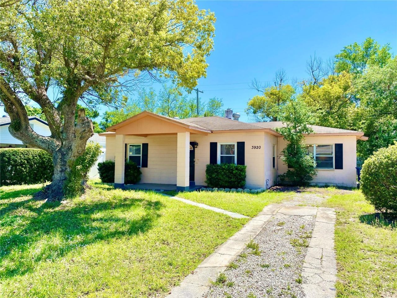 3920 W Pine Street, Tampa, FL 33607 Main Photo