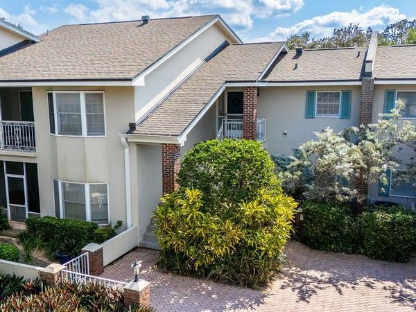 133 E Park Shores Circle, Unit 6E, Vero Beach, FL 32963