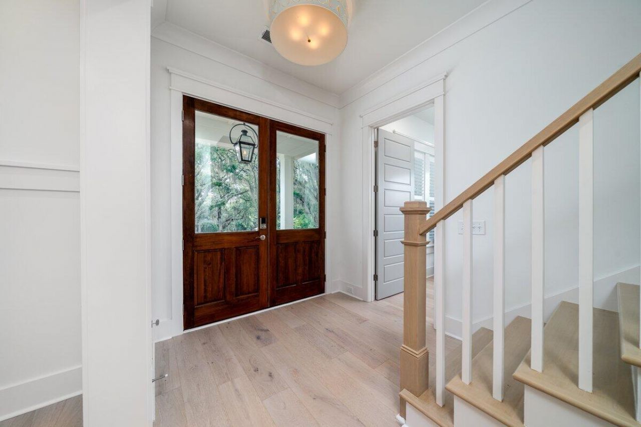 1705 Ancient Oaks Lane Photo 10