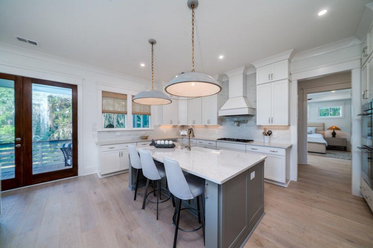 1705 Ancient Oaks Lane Photo 22