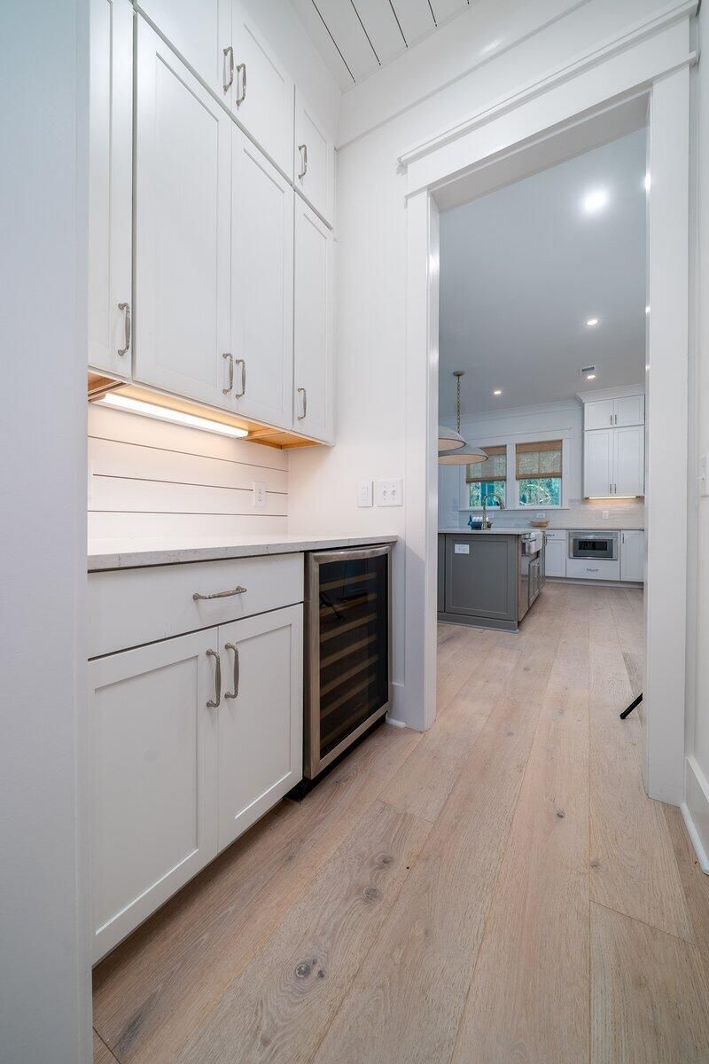 1705 Ancient Oaks Lane Photo 32